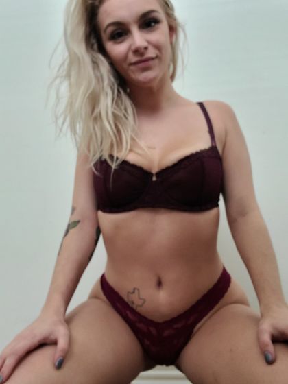 five_foot_goddess OnlyFans picture