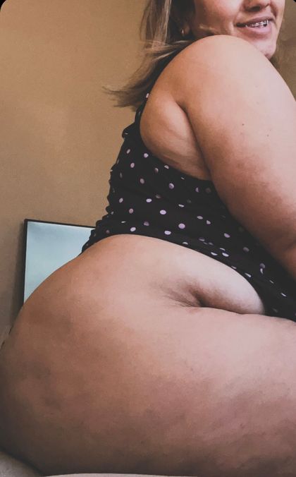 aleinacc OnlyFans picture