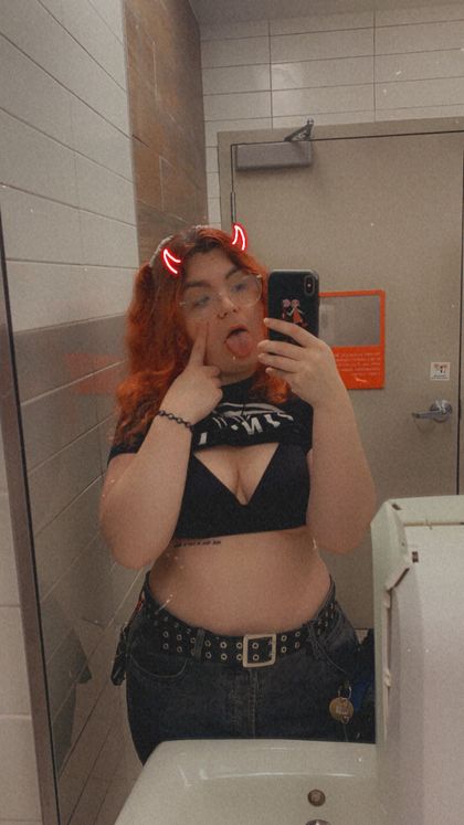 lunarvoyeur OnlyFans picture