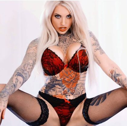nevaeheaven OnlyFans picture
