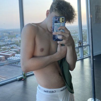 dreamboytristan OnlyFans picture