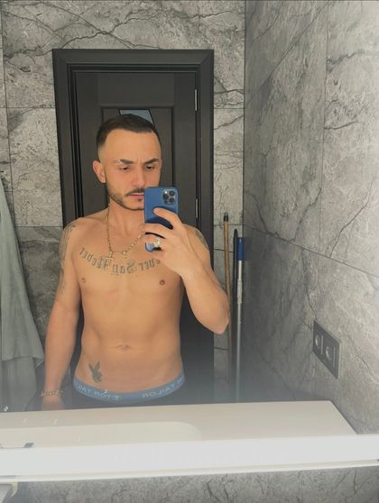 alpha4u OnlyFans picture
