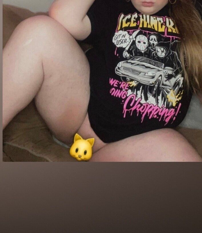 lilmissgetintoit OnlyFans profile picture