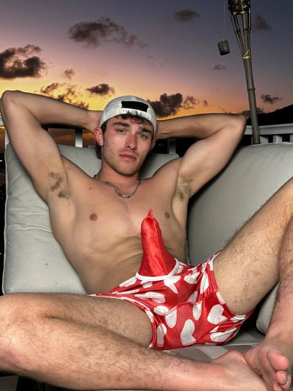 tuvii OnlyFans picture