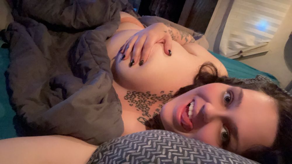 rayofpitchblack OnlyFans profile picture