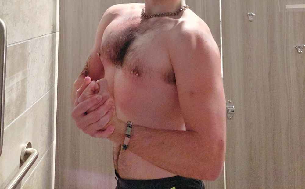 cosmicqueerz OnlyFans profile picture