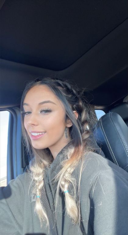llolalustt OnlyFans picture