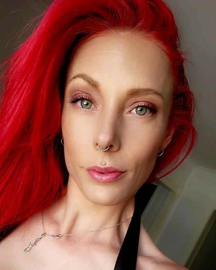 ellie68 OnlyFans picture