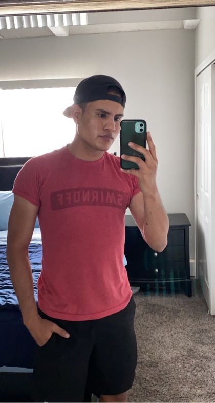 reyfumado23 OnlyFans picture