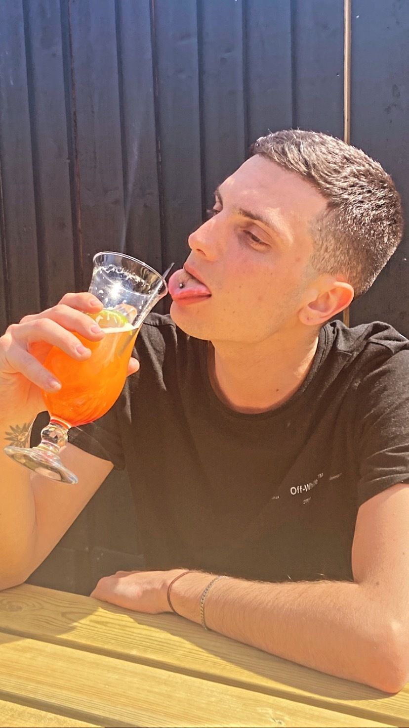 manuge OnlyFans profile picture