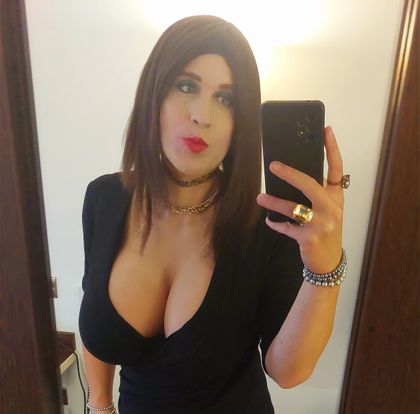 yolana OnlyFans picture