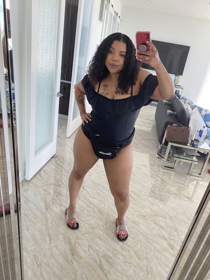 mercedescoupe OnlyFans picture