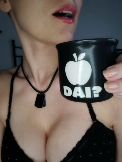 pykaboobs_free OnlyFans picture