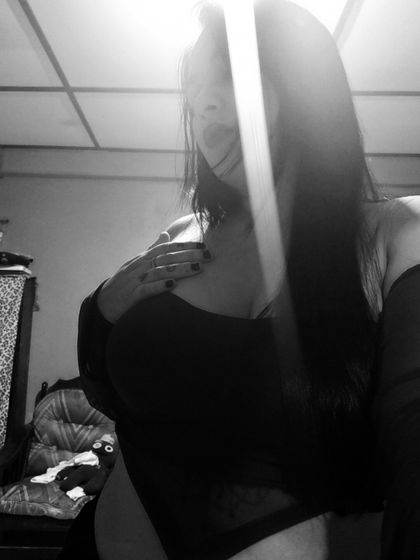 u106162360 OnlyFans picture