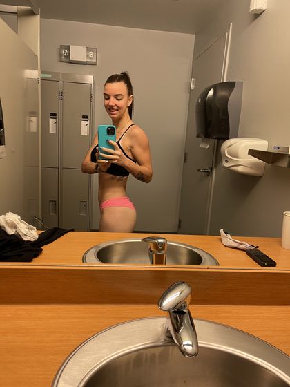 thatlittlebrunette OnlyFans picture
