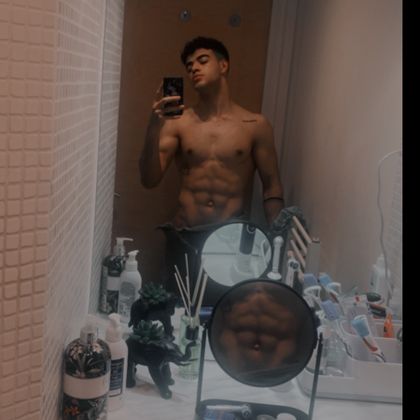 vogueboy OnlyFans picture