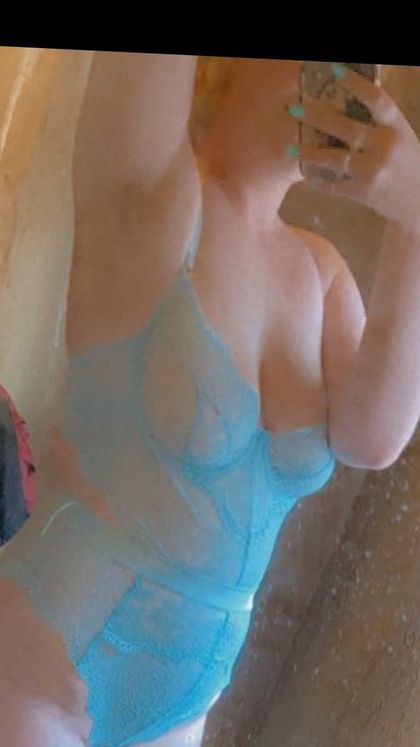 ros3g0ld198 OnlyFans picture