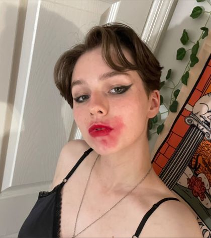 comfygrimrose OnlyFans picture