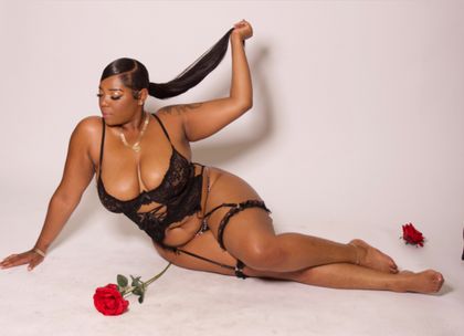 payambeeezy OnlyFans picture