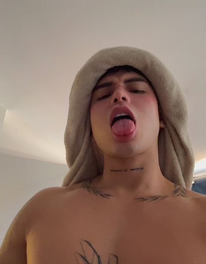alejovillareal1 OnlyFans picture