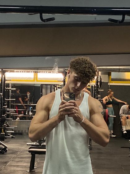 sweatandmuscle OnlyFans picture