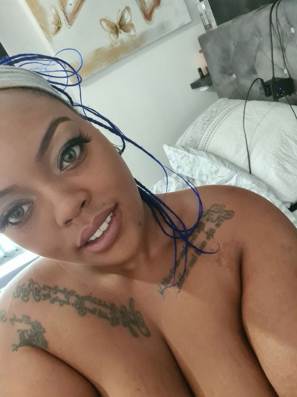 ladyzarasin OnlyFans profile picture
