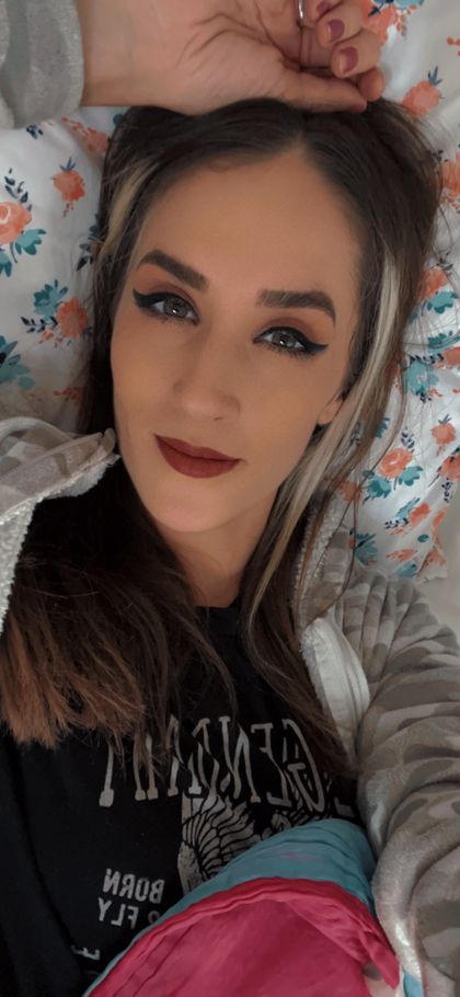 Best Lyla_skies OnlyFans Accounts FansMetrics