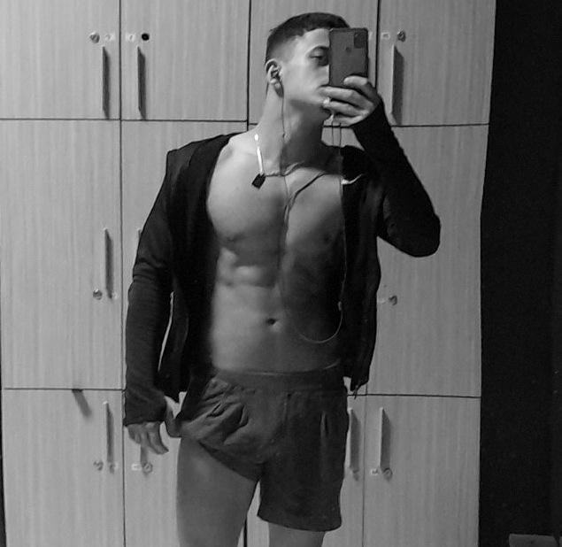 u106816925 OnlyFans profile picture