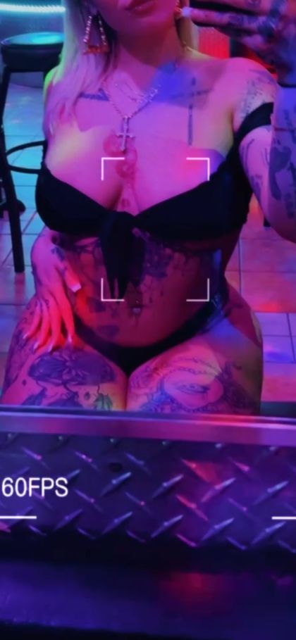 nicki1of1 OnlyFans picture