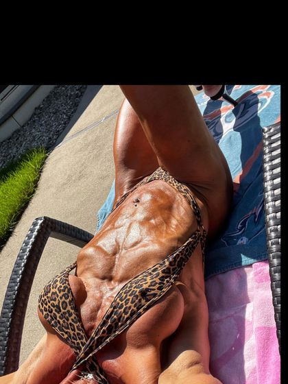 erotica44 OnlyFans picture