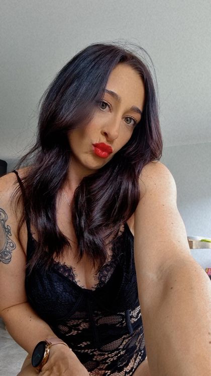 fitbrunette22 OnlyFans picture