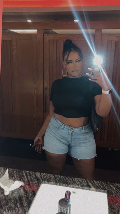 honeydipp323 OnlyFans picture