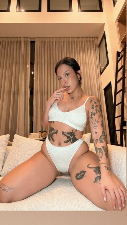 angelaacarrizo OnlyFans picture