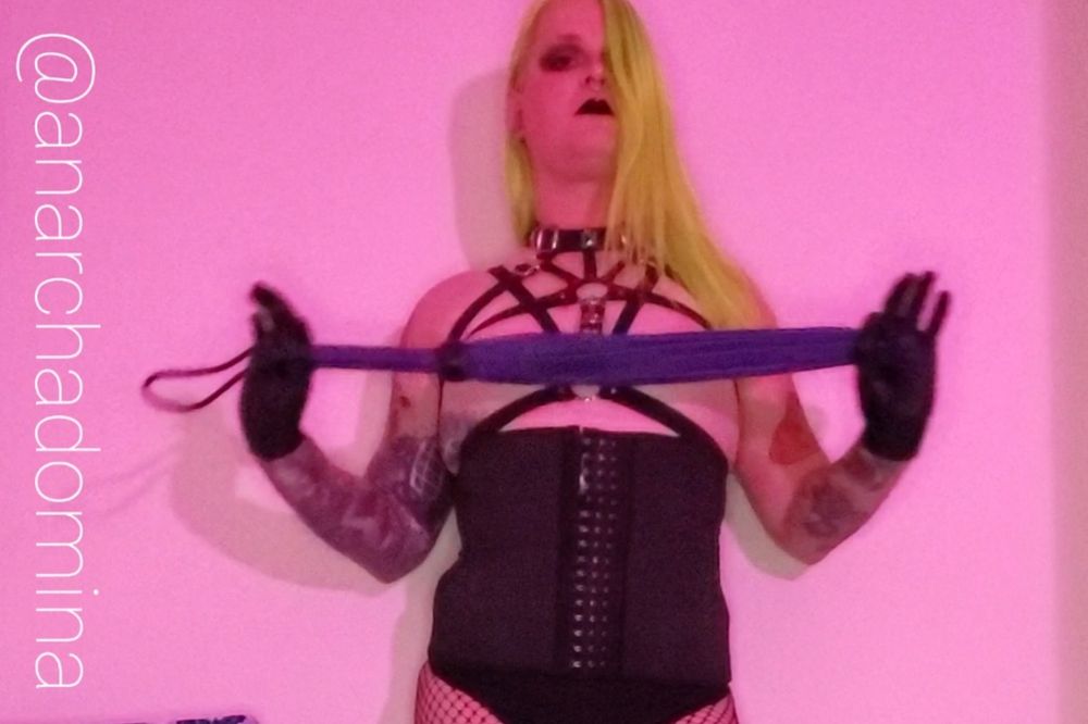 anarchadomina OnlyFans profile picture