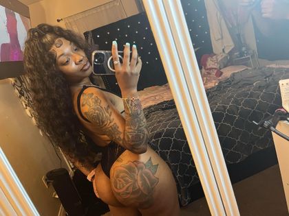 kaayelisee OnlyFans picture