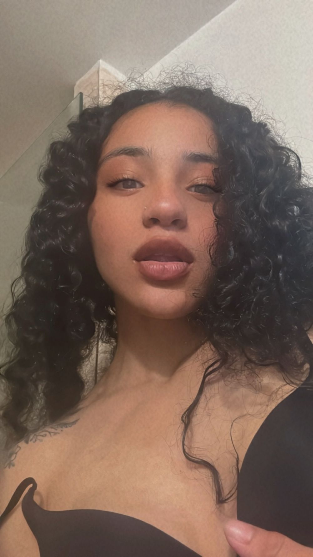 curlyygabb OnlyFans profile picture