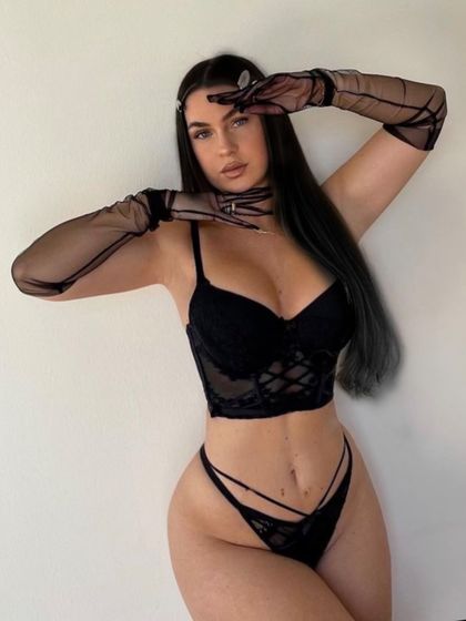 rebecacoctail OnlyFans picture