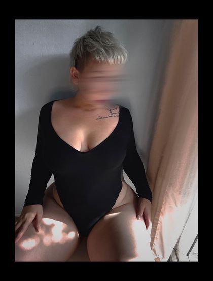 isabelleroman OnlyFans picture