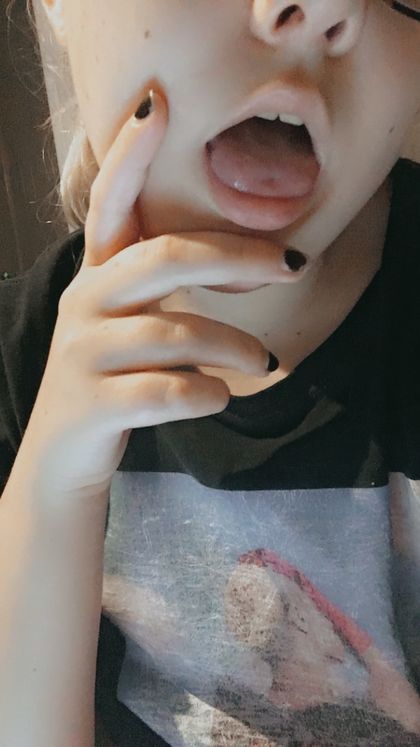 hugsandsmoochez OnlyFans picture