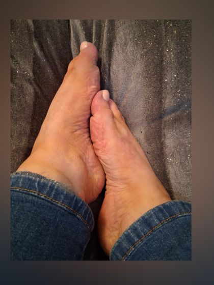 bethsbarefoot86 OnlyFans picture