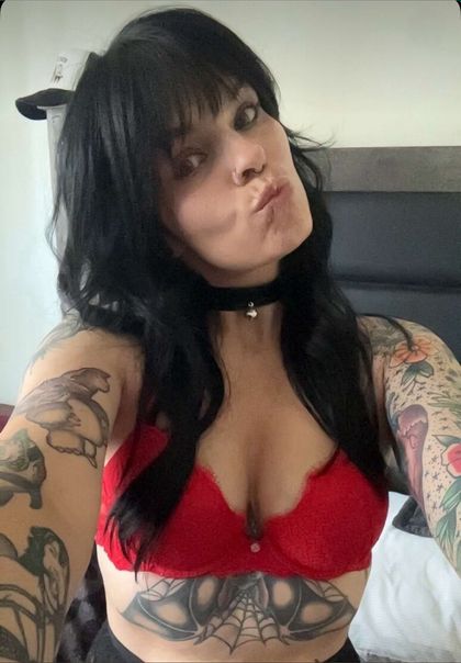 xxxhotwife OnlyFans picture