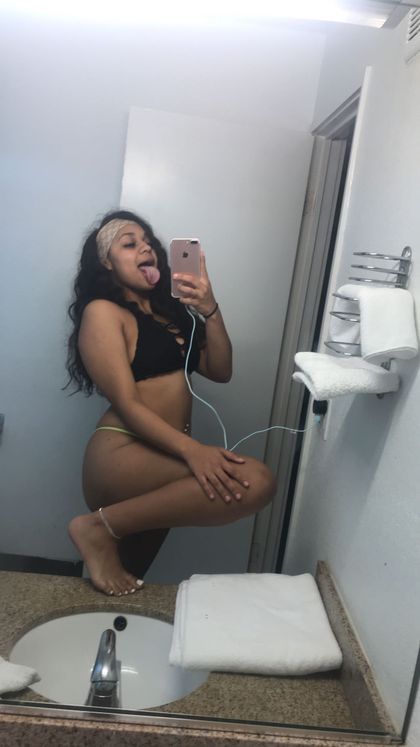 leahhgotzjuice OnlyFans picture