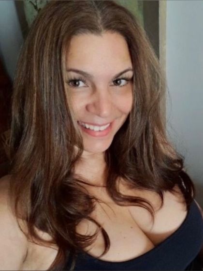ullya OnlyFans picture