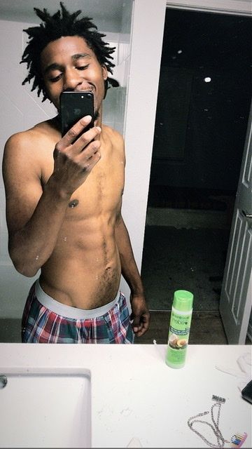 royfrom27 OnlyFans picture