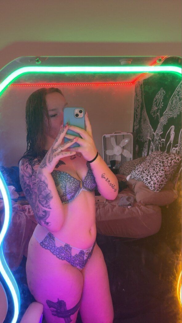 dreamgirl697 OnlyFans profile picture