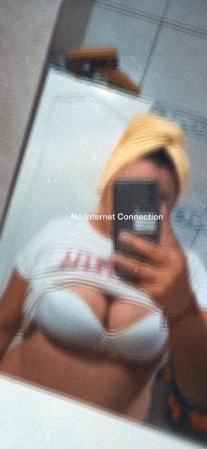 eemilux OnlyFans picture