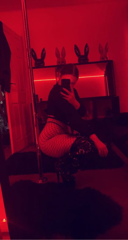 ema9595 OnlyFans picture