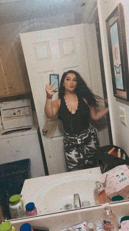 kyliekiss21 OnlyFans picture