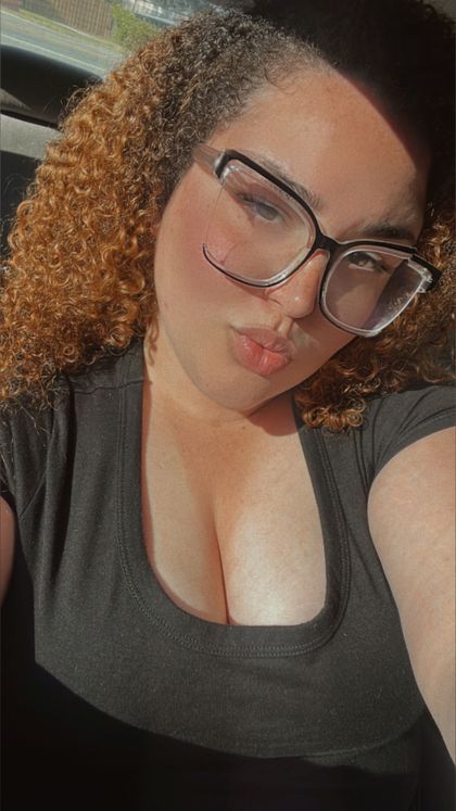 sexyreddlatina OnlyFans picture
