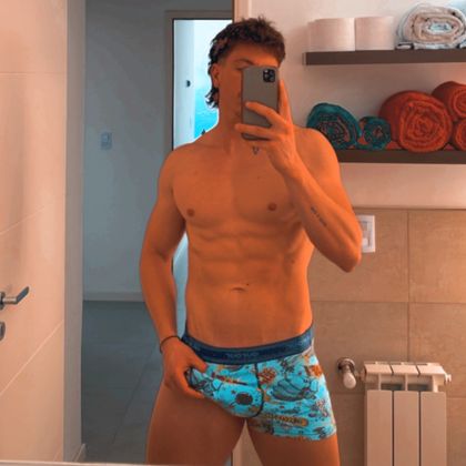 agustin_99 OnlyFans picture